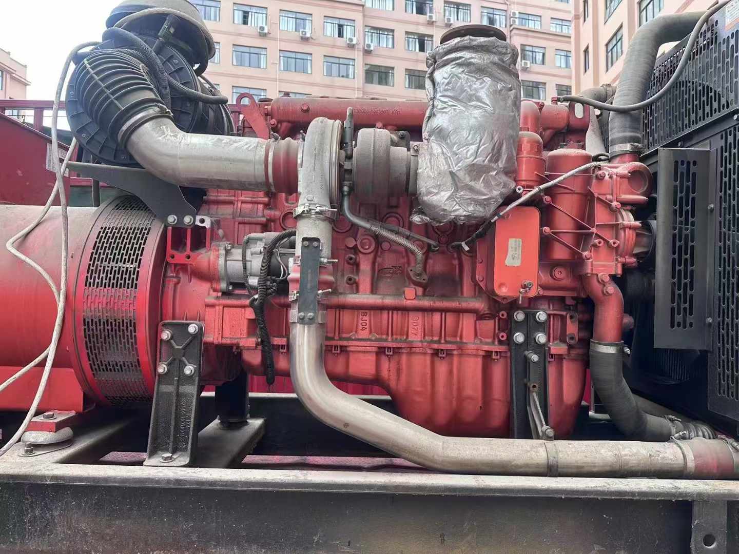 武侯如何选择适合 600kW 柴油发电机组的过载保护器？